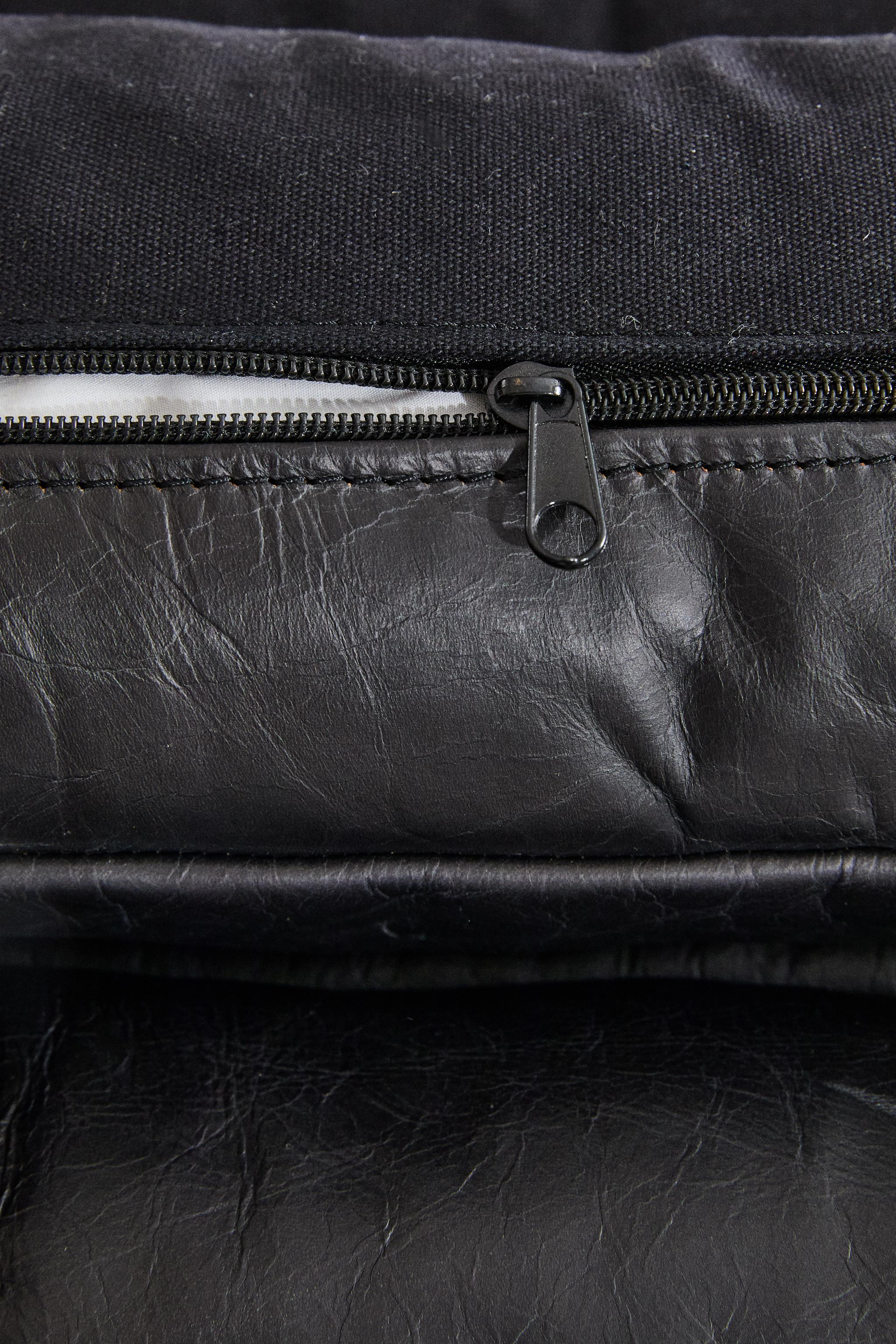 METAL AND LEATHER ARMCHAIR